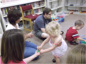 babies & books - worms
